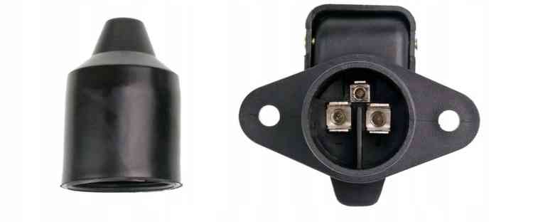 GNIAZDO 3 PIN JOHN DEERE FENDT URSUS ZETOR HOLLAND