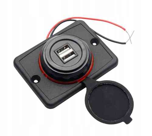 GNIAZDO SAMOCHODOWE ŁADOWARKA 2x USB 3,1A 12V 24V