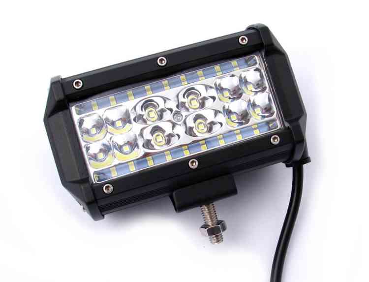PANEL LED LAMPA ROBOCZA HALOGEN 90W 30 LED 12V - 24V CREE NEOMAX