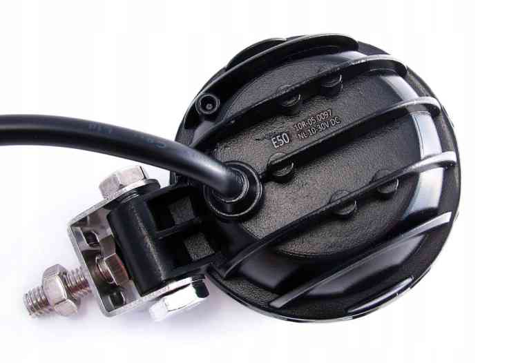 LAMPA ROBOCZA 3 LED HALOGEN 9W 12V 24 V IP67 82mm NEOMAX