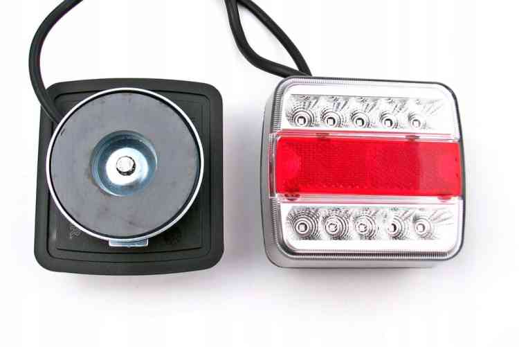 ZESTAW ŚWIATEŁ LAMP LED DO PRZYCZEPKI MAGNES 12/24