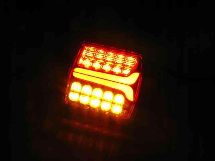 LAMPY TYLNE PRZYCZEPY LED DYNAMICZNY KIERUNEK PARA
