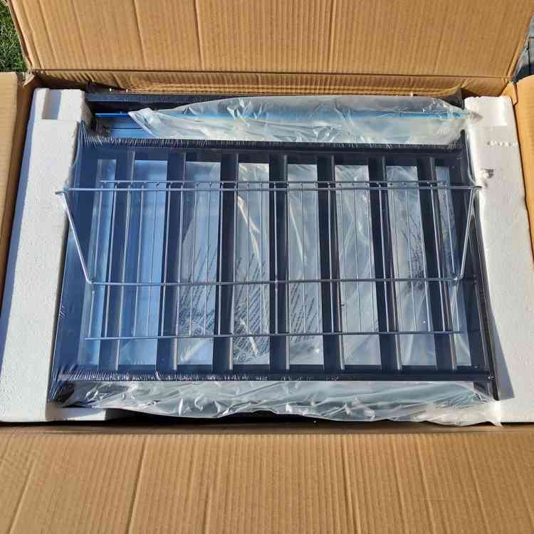 GRILL WĘGLOWY DUŻY OGRODOWY ŻELIWNY RUSZT Z POKRYWĄ TERMOMETR ŻELIWNYM